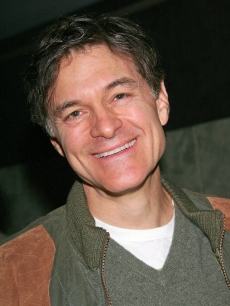 Dr. Mehmet Oz attends the TJ Martell Foundation’s 9th Annual Family Day at Roseland on March 2, 2008 in New York City