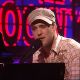 Booted ‘Idol’ Matt Giraud Performs ‘Let’s Get It On’