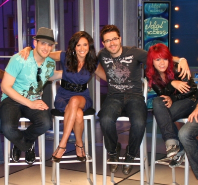 Matt Giraud, Access’ own Laura Saltman, Danny Gokey and Allison Iraheta on the Access set, May 21, 2009