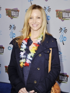 Lisa Kudrow arrives at the opening night of The Jon Lovitz Comedy Club benefitting the Ovarian Cancer Research Fund on May 28, 2009 in Universal City
