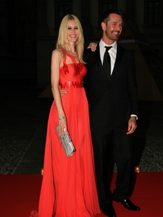 Rupert Everett and Claudia Schiffer arrive at the dinner at Palazzo Reale, after the ballet ‘Thanks Gianni with Love’ to commemorate the tenth anniversary of the death of Italian stylist Gianni Versace July 15, 2007 in Milan, Italy