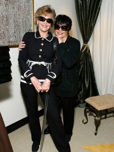 Jane Fonda and Liza Minnelli are all smiles at the 63rd Annual Tony Awards Official Lipton Gift Lounge on June 7, 2009 in New York City