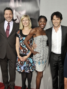 Richard Plepler, HBO Co-President, creator/producer Alan Ball, Sue Naegle, President HBO Entertainment, and Rutina Wesley, Stephen Moyer and Anna Paquin pose at the premiere of HBO’s ‘True Blood’ on June 9, 2009 in Los Angeles