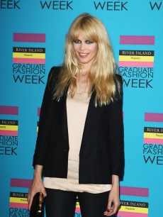 Claudia Schiffer makes a fashionable entrance at the Gala Show and Awards of Graduate Fashion Week 2009 at Earls Court on June 10, 2009 in London