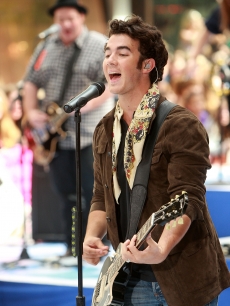 Kevin Jonas rocks on NBC’s ‘Today’ at Rockefeller Center on June 19, 2009 in New York City