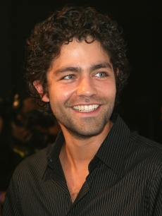 Adrian Grenier is all smiles at the Los Angeles Laker’s official championship victory party at Club Nokia on June 18, 2009 