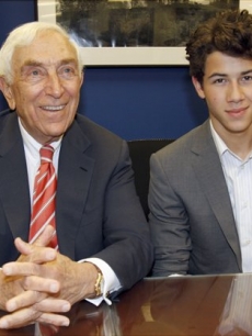 Nick Jonas discusses juvenile diabetes with Sen. Frank Lautenberg on Tuesday, June 23 on Capitol Hill in Washington