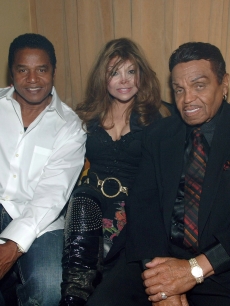 Jackie Jackson, LaToya Jackson and Joe Jackson celebrate in Las Vegas, May 30, 2008