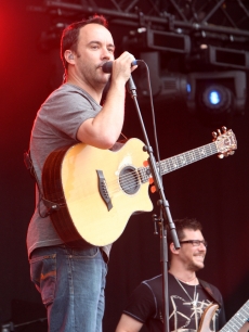 Dave Matthews takes the stage at the third day of the ‘Hard Rock Calling’ festival in London on June 28, 2009 