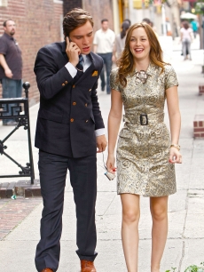 Ed Westwick and Leighton Meester film a scene for ‘Gossip Girl’ in NYC, June 29, 2009