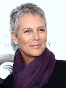 Jamie Lee Curtis arrives at the Annenberg Foundation’s Opening Night Gala held at the Annenberg Foundation’s Space for Photography on March 26, 2009 in Los Angeles, California