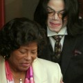 Does Katherine Jackson Want A Third Autopsy On Michael? (August 6, 2009)