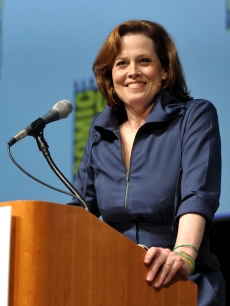 Sigourney Weaver takes the stage at the Comic-Con 2009 ‘Avatar’ press conference in San Diego on July 23, 2009   