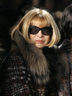 Anna Wintour at NY Fashion Week (Feb. 2009)