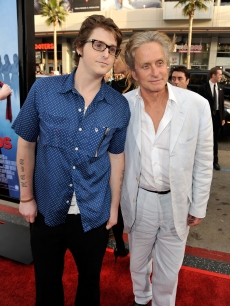 Cameron Douglas and Michael Douglas arrive at the premiere of Warner Bros. ‘Ghosts Of Girlfriends Past,’ Los Angeles, April 27, 2009